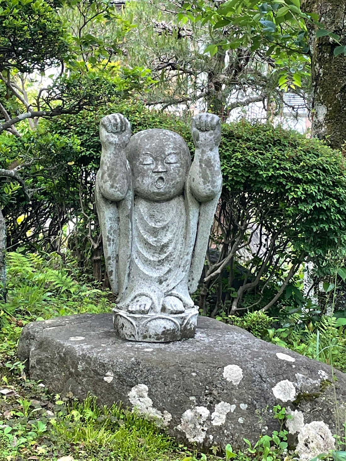 大人になると気になる【お墓】お家を選ぶようにこだわりたい！便利？景色？費用？沢山のお墓を巡るイベント